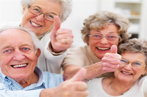 Seniors-thumbs-up-happy
