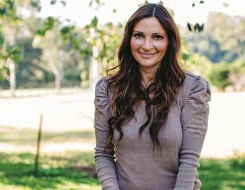 USA Today’s bestselling women’s fiction author Kelly Rimmer is coming to The Hills.jpg