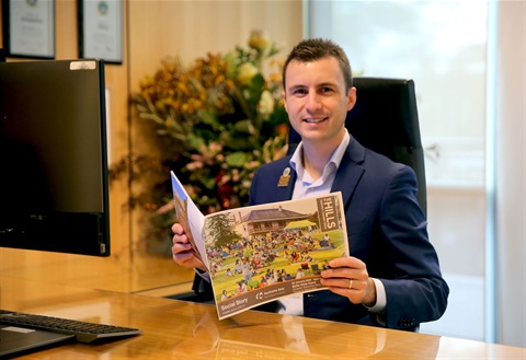 Mayor Gangemi pictured with The Australia Day at The Farm Social Story.jpg